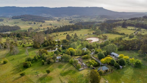 Blackwood Park Cottages image 7